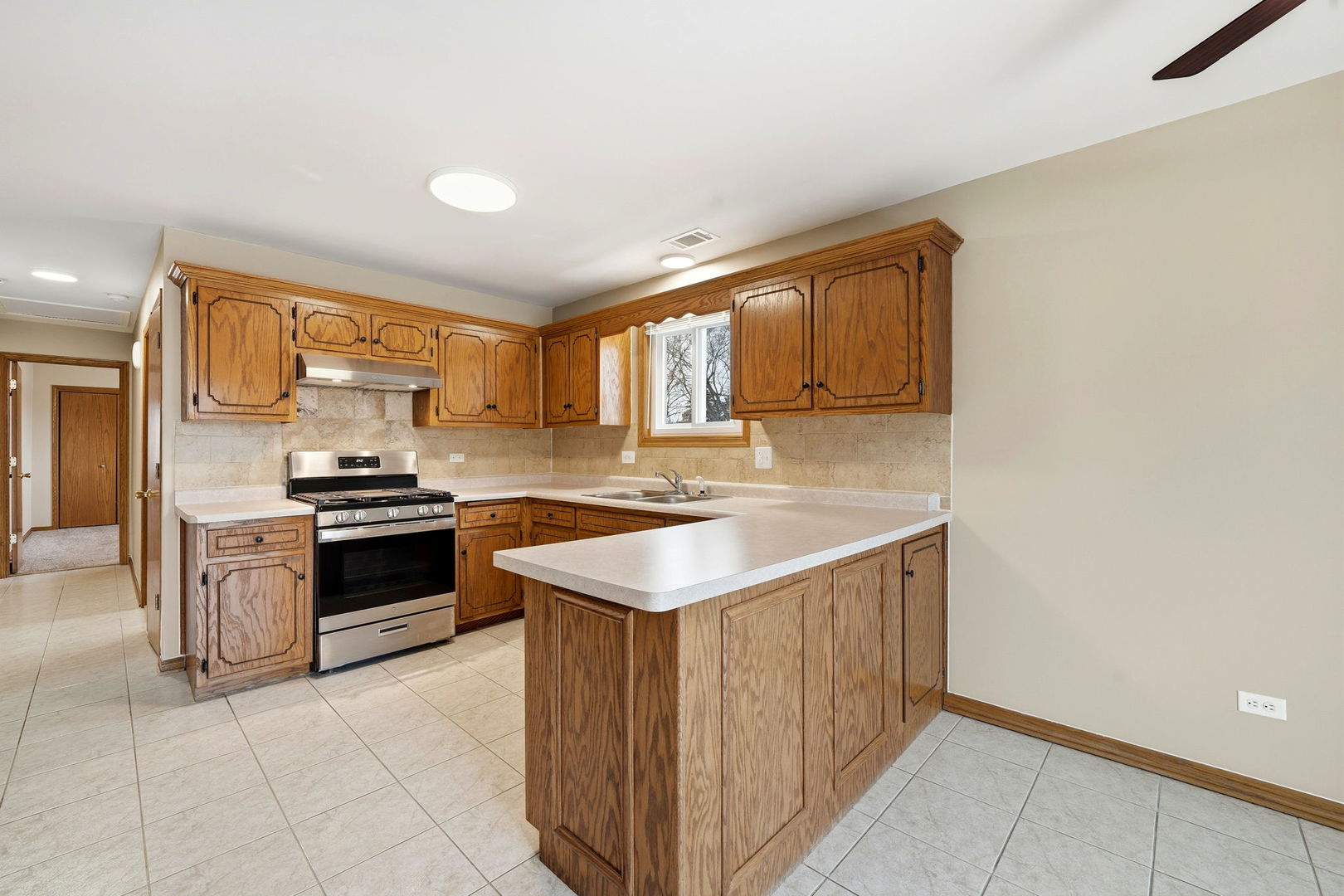 4311 N Grace Street #2, Schiller Park, IL 60176