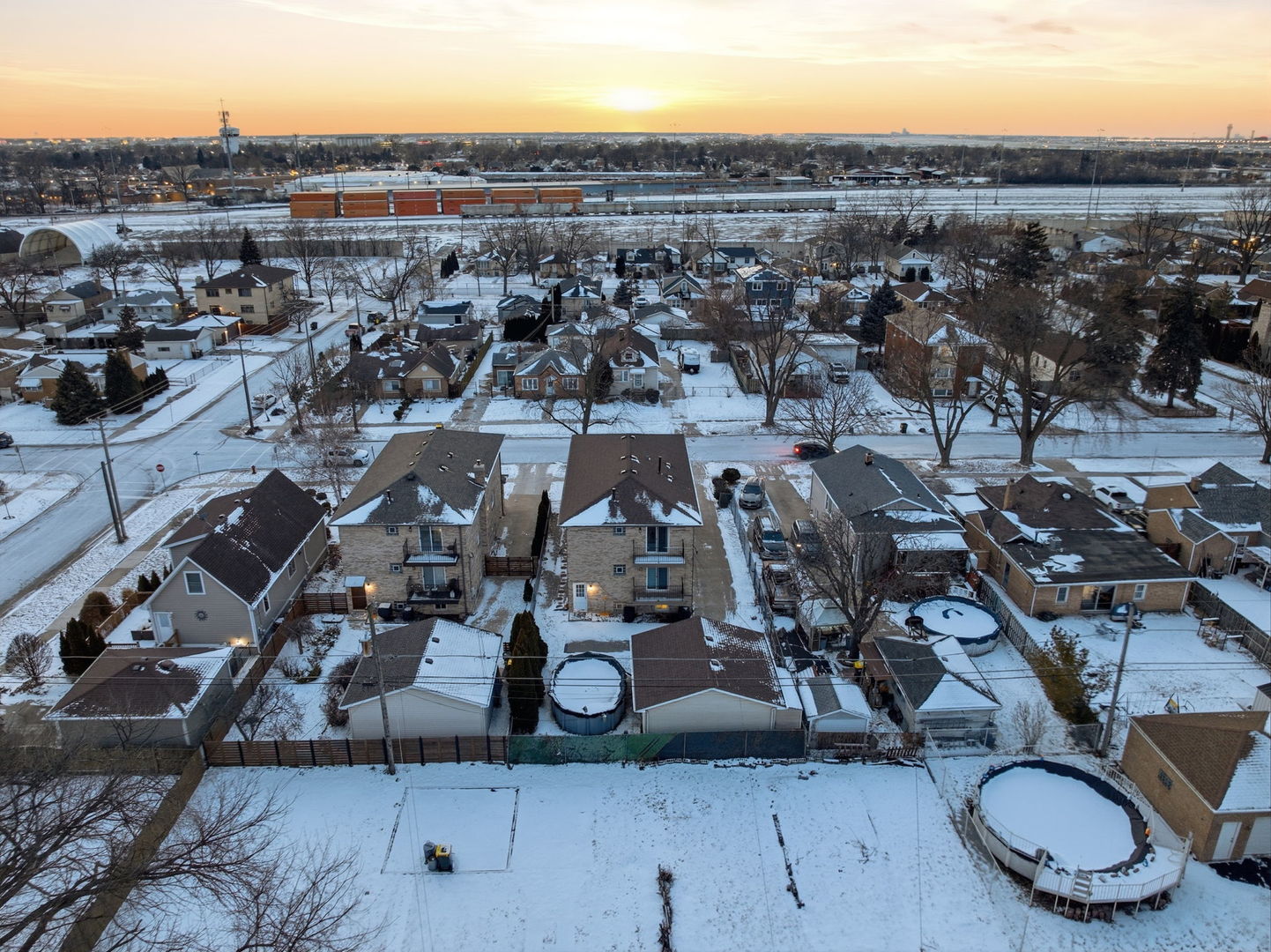 4311 N Grace Street #2, Schiller Park, IL 60176