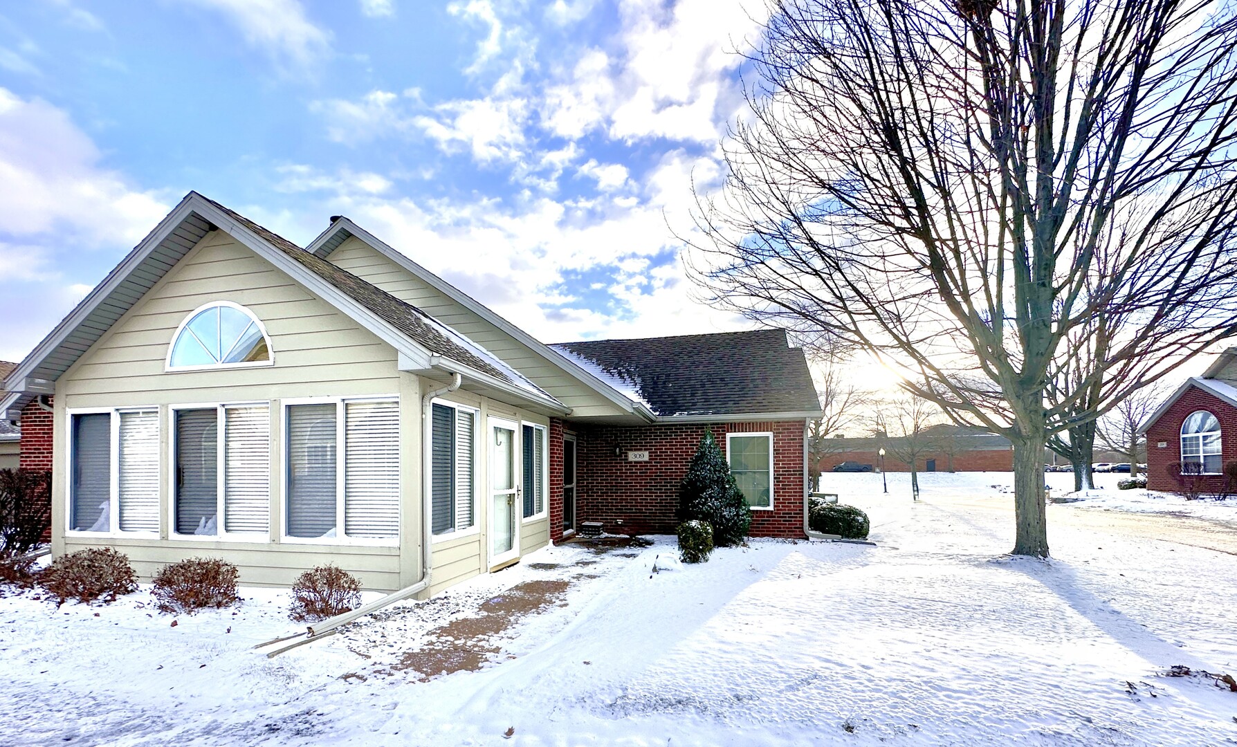 309 Steeplechase Circle #309, Bourbonnais, IL 60914