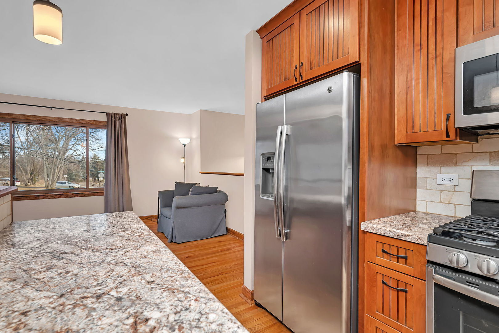 533 Hitchcock Avenue, Lisle, IL 60532