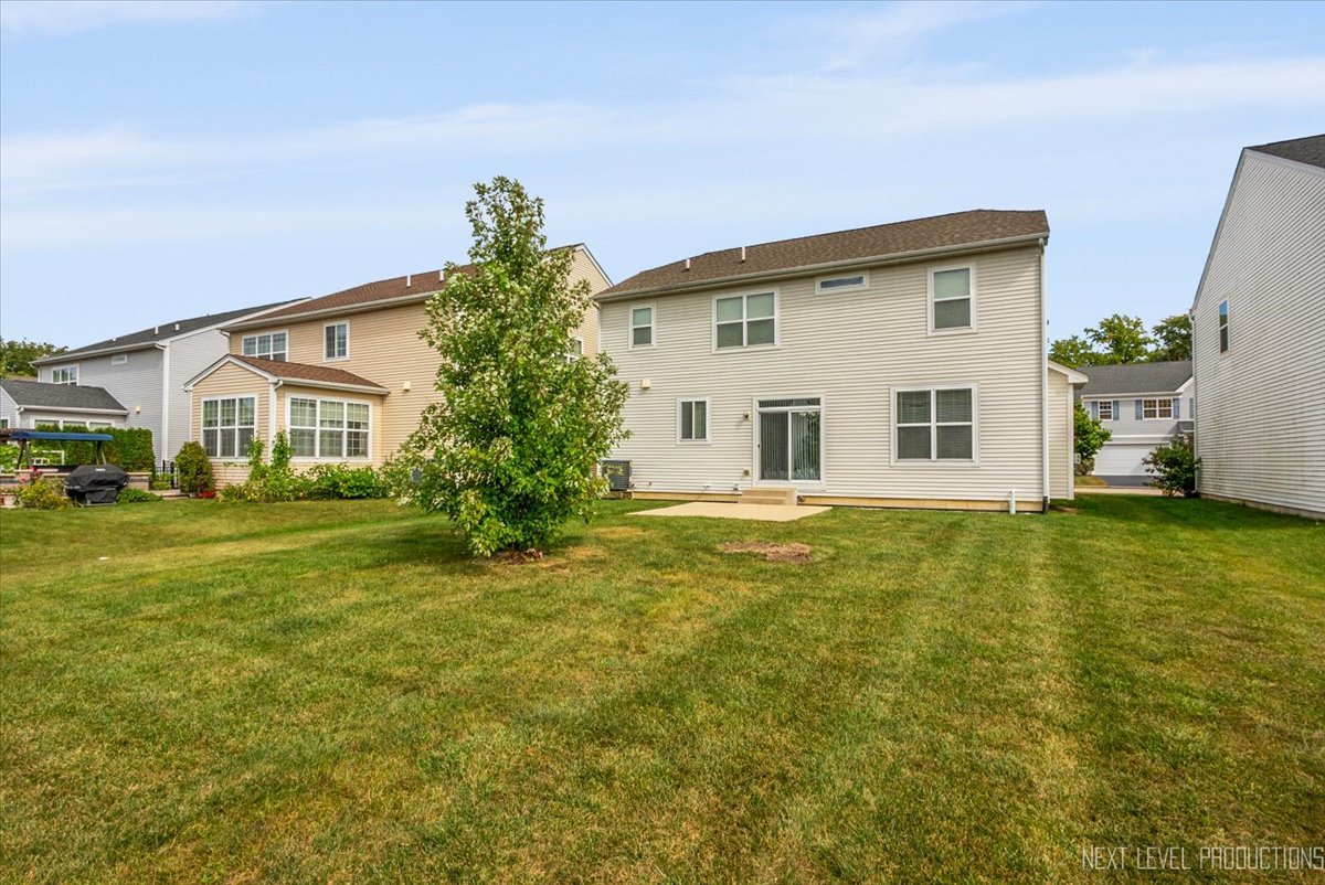 5734 OAK RIDGE Way, Lisle, IL 60532