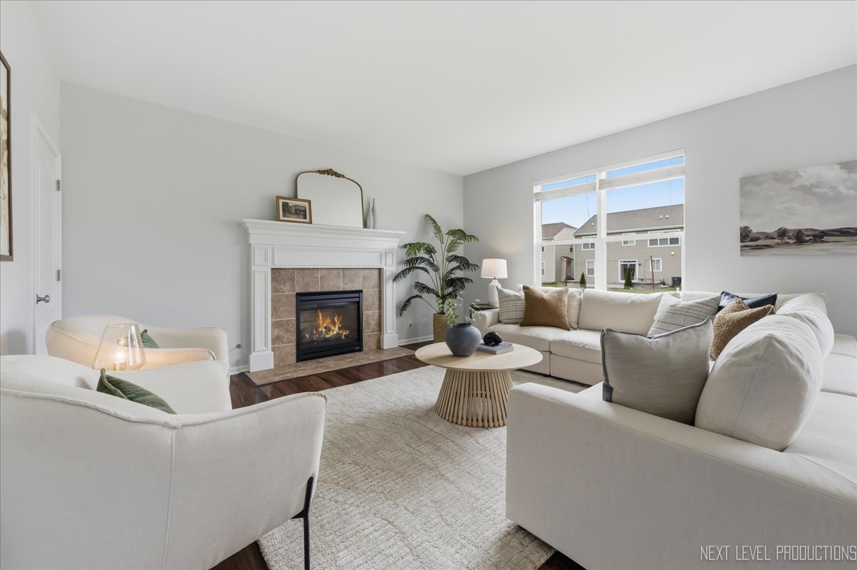 5734 OAK RIDGE Way, Lisle, IL 60532