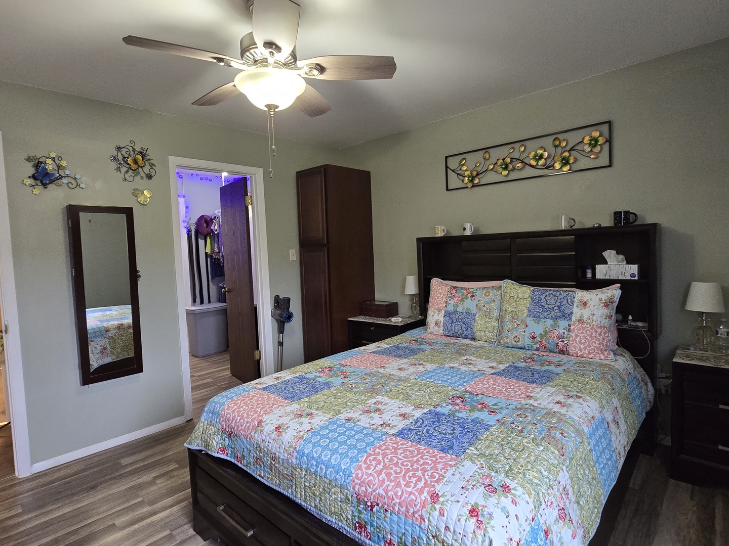 161 W ELK Trail #263, Carol Stream, IL 60188