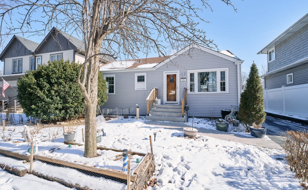 511 S Stewart Avenue, Lombard, IL 60148