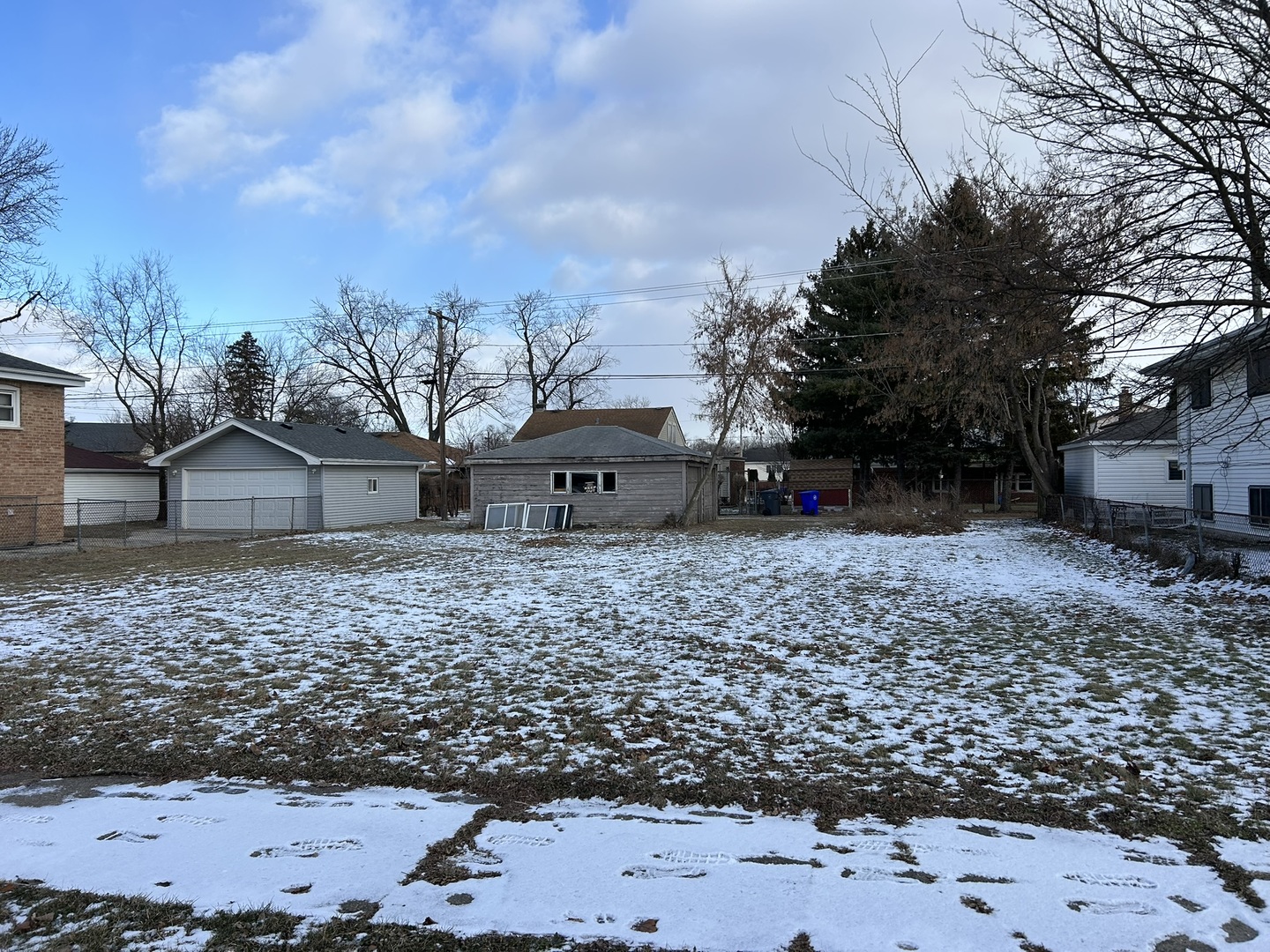 4223 Elm Avenue, Lyons, IL 60534