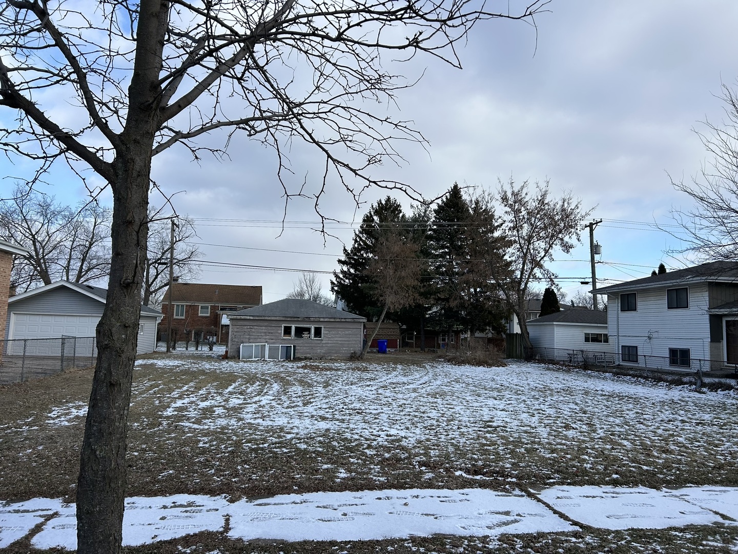 4223 Elm Avenue, Lyons, IL 60534