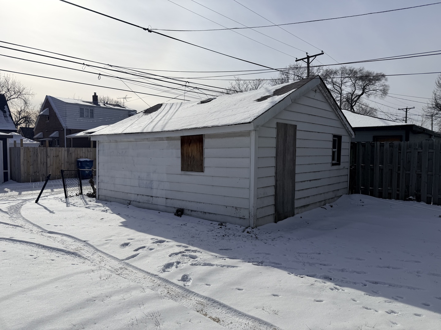 423 157th Street, Calumet City, IL 60409