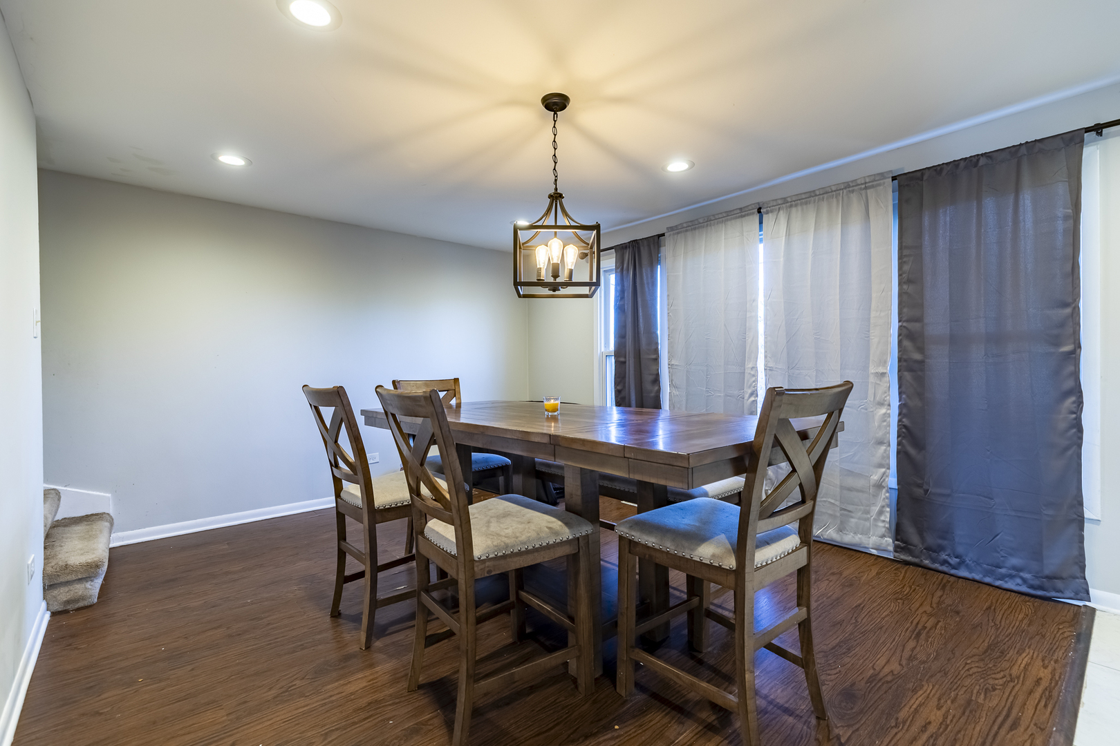 13415 S Mackinaw Avenue, Chicago, IL 60633