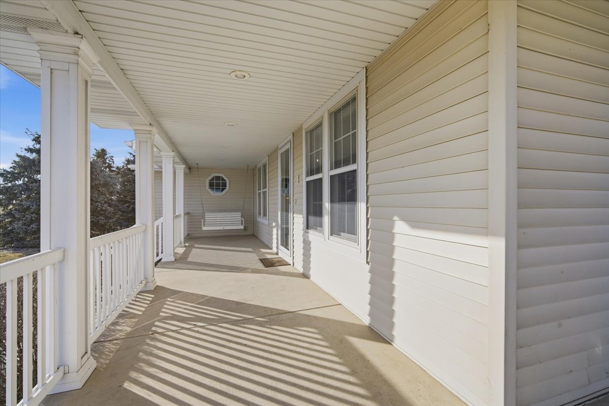 26947 E 1200 North Road, Forrest, IL 61741