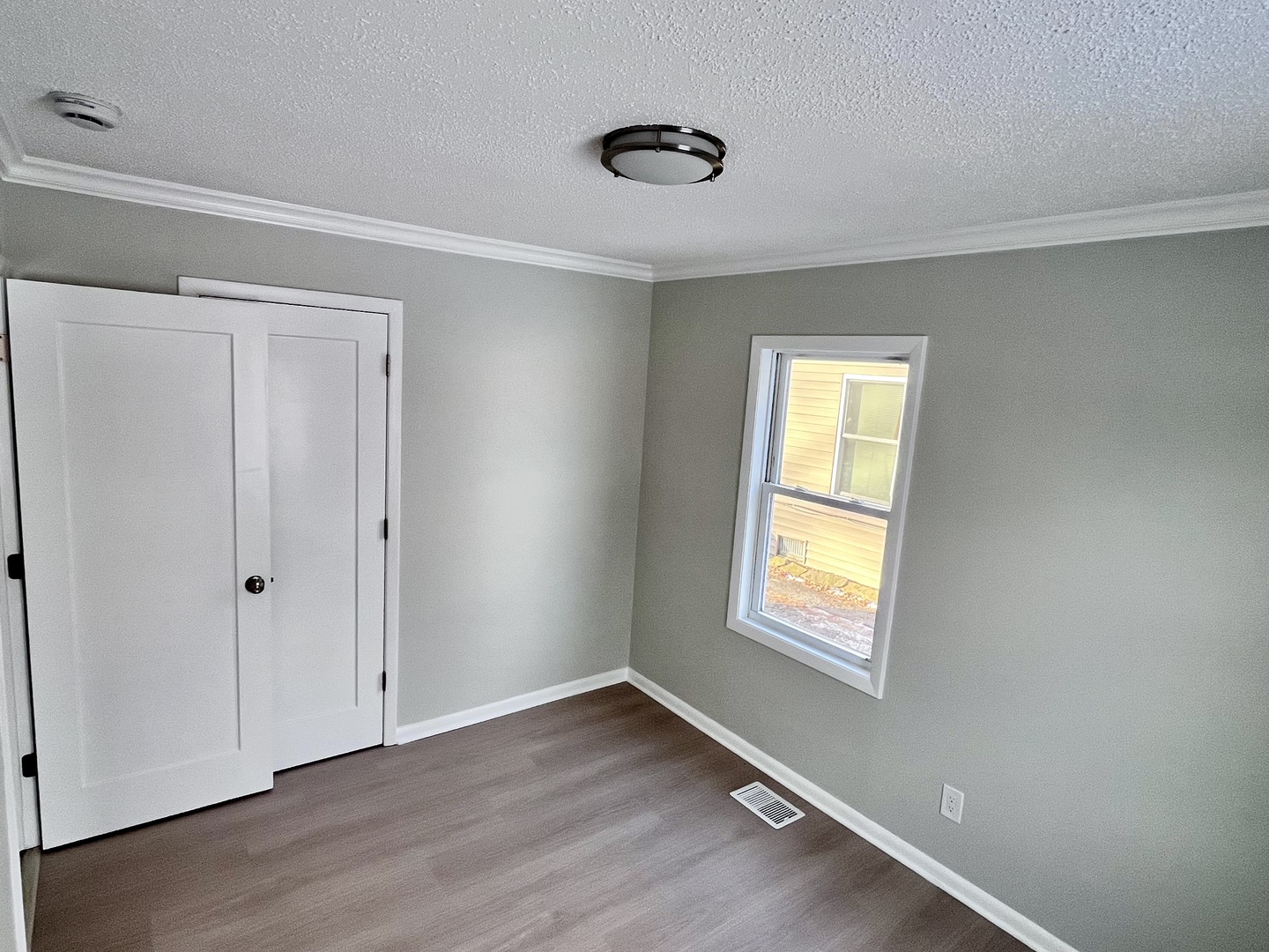 1517 Lyons Court, Waukegan, IL 60085