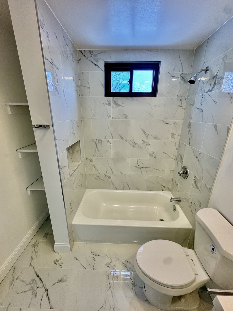 763 Cambridge Avenue, Matteson, IL 60443