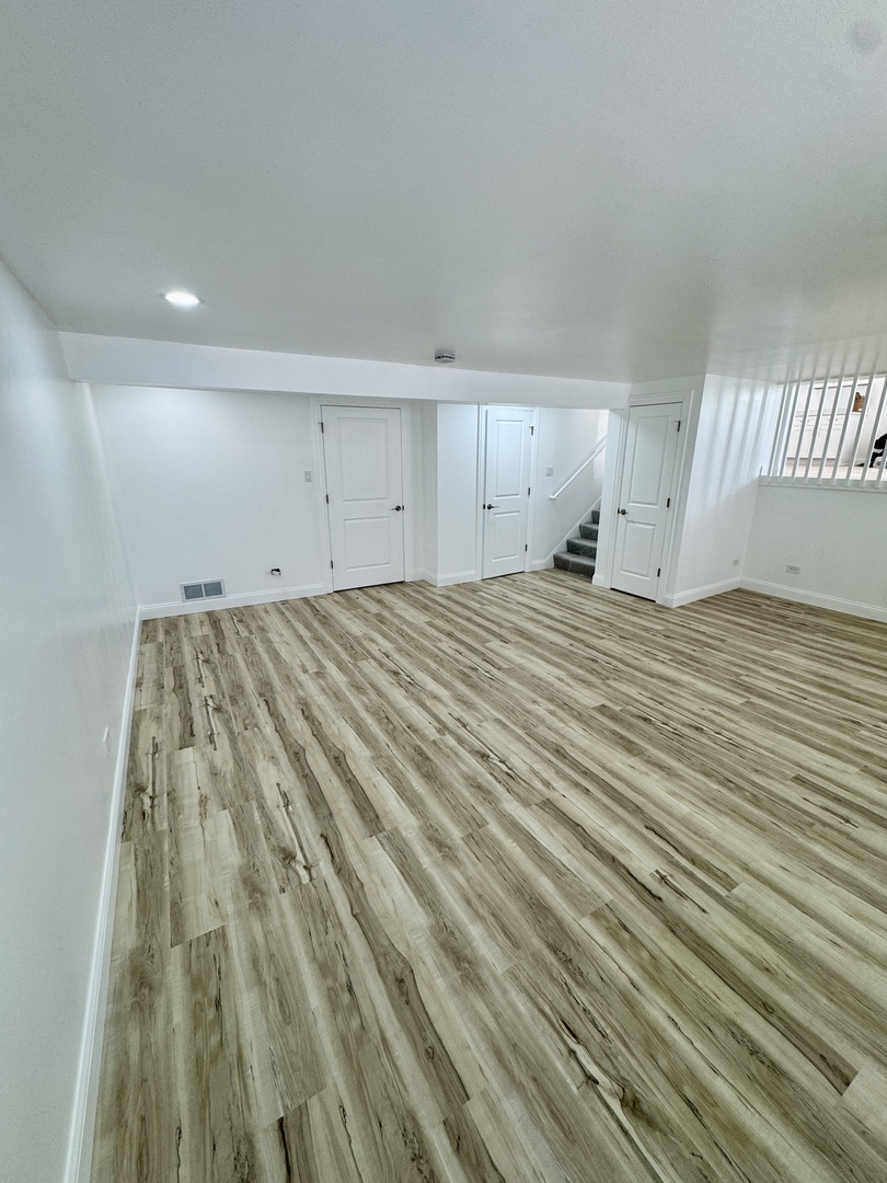 763 Cambridge Avenue, Matteson, IL 60443