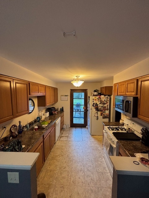 25022 W Catherine Avenue, Antioch, IL 60002