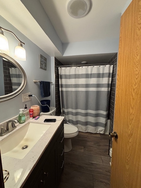 25022 W Catherine Avenue, Antioch, IL 60002