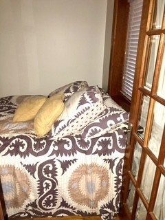 512 W Barry Avenue #206, Chicago, IL 60657