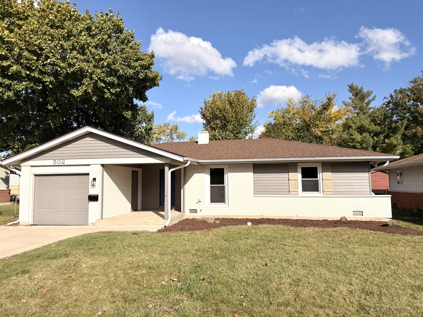 502 Oakton Street, Elk Grove Village, IL 60007