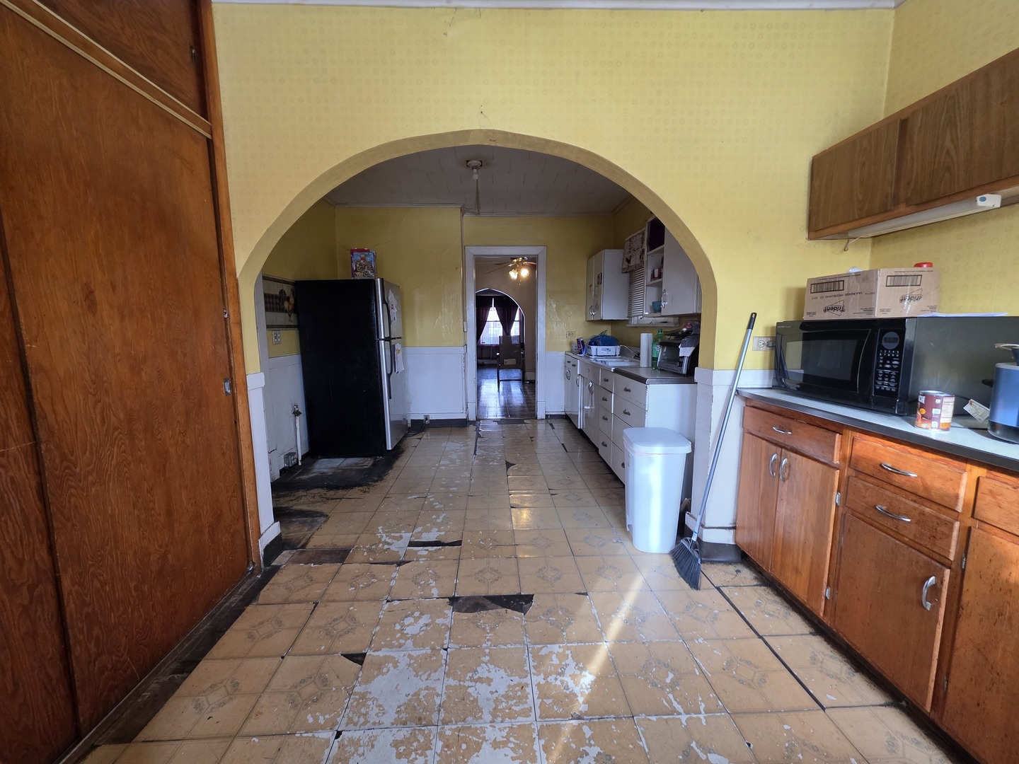 18 E 24th Street, Chicago Heights, IL 60411