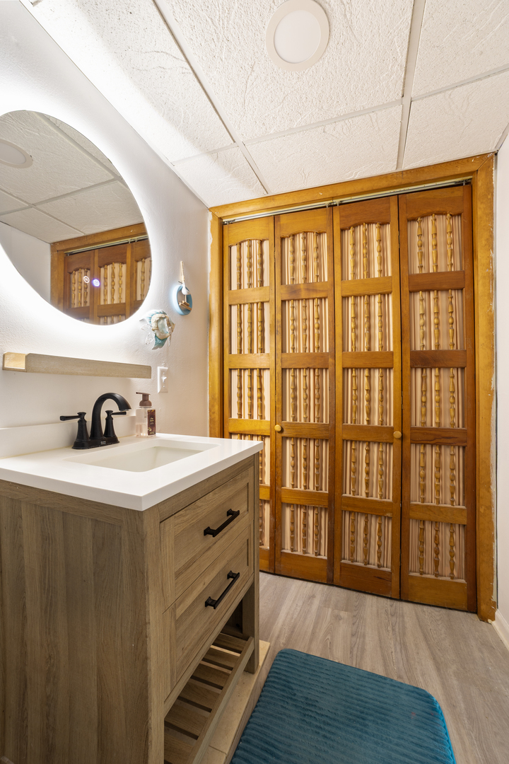 1304 River Terrace Drive, Johnsburg, IL 60051