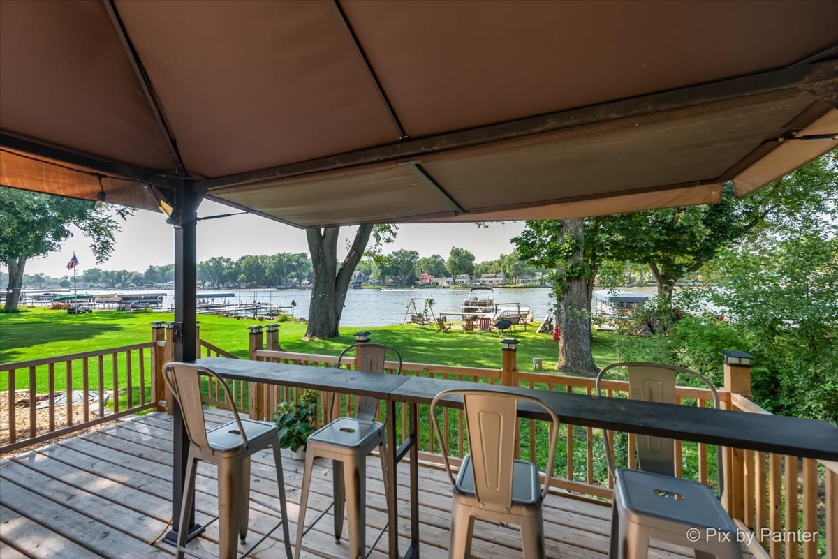 1304 River Terrace Drive, Johnsburg, IL 60051