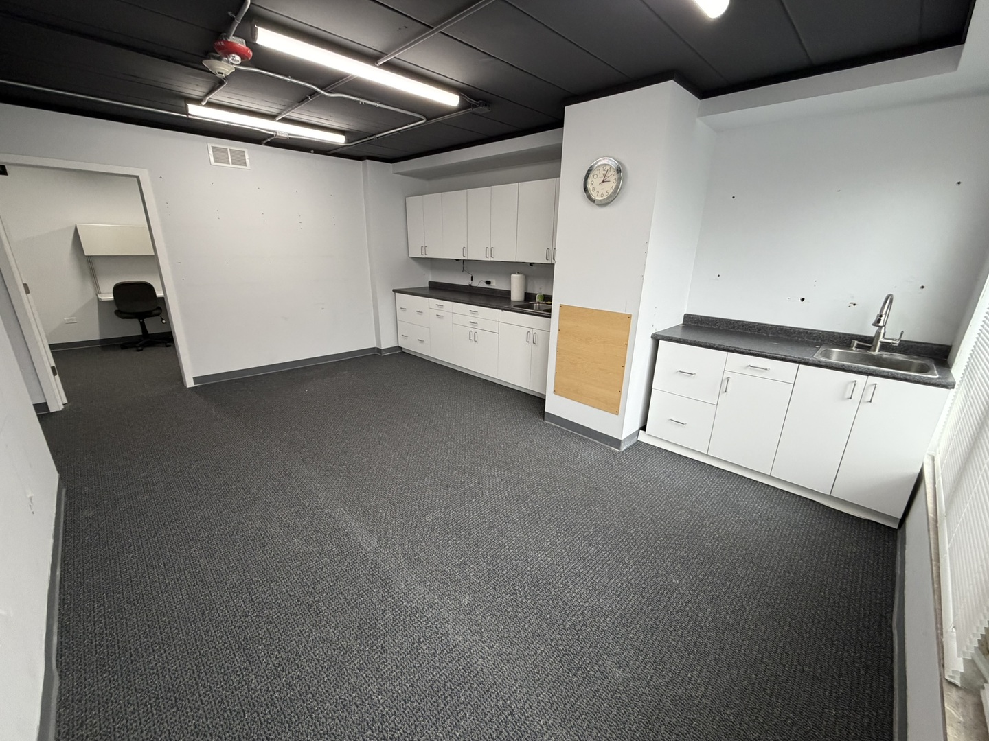 253 N York Street, Elmhurst, IL 60126