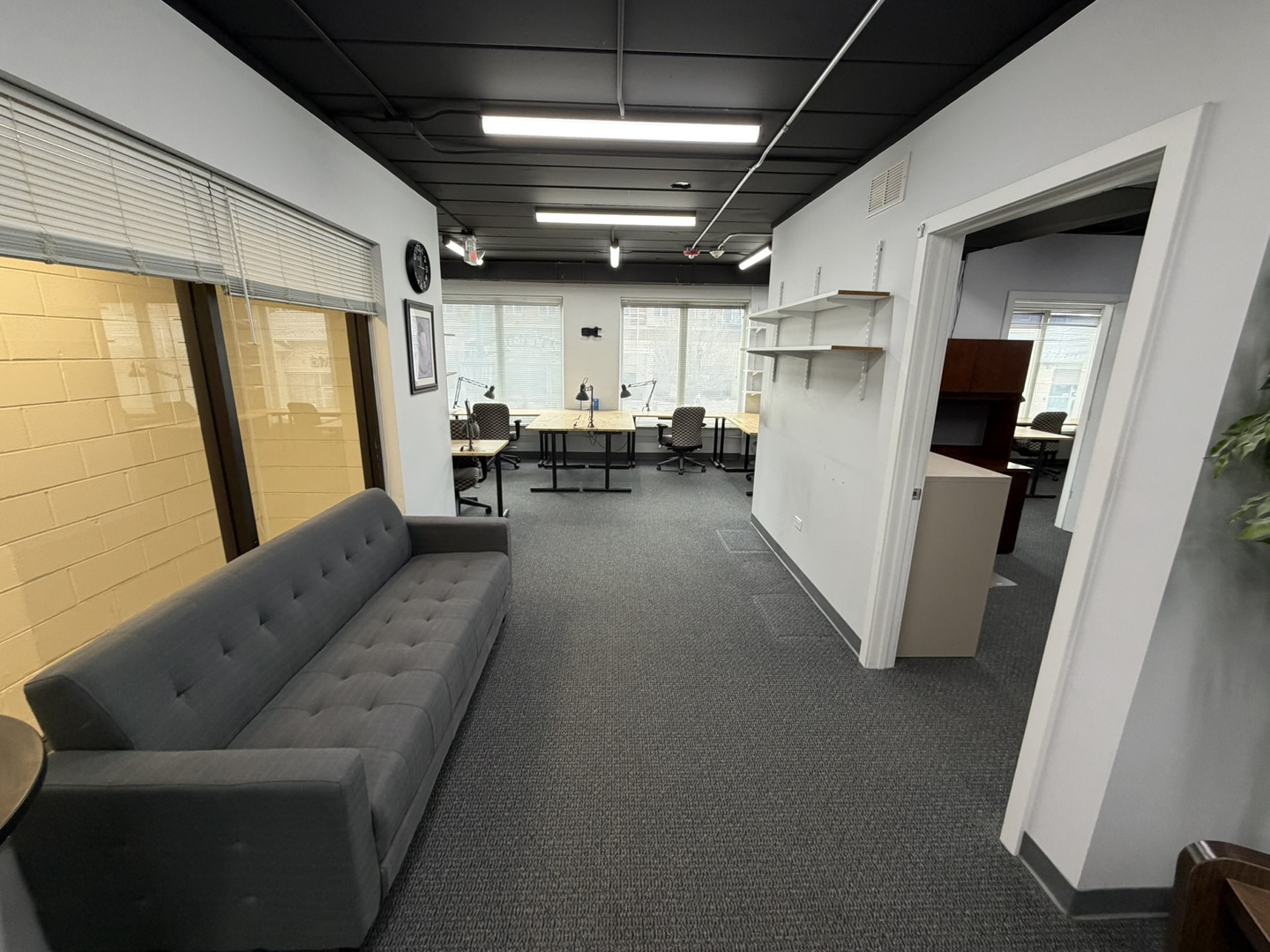 253 N York Street, Elmhurst, IL 60126