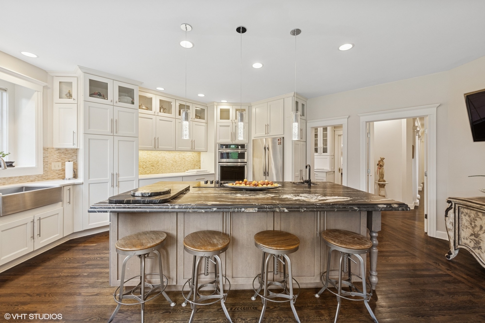 440 Woodside Avenue, Hinsdale, IL 60521