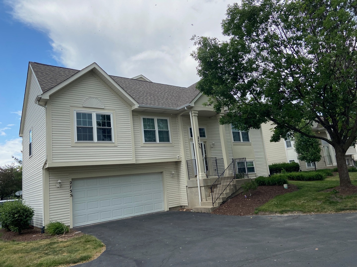 2735 Canyon Drive #2735, Plainfield, IL 60586