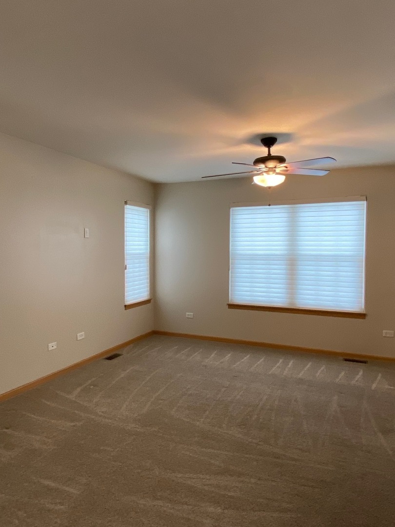 2735 Canyon Drive #2735, Plainfield, IL 60586