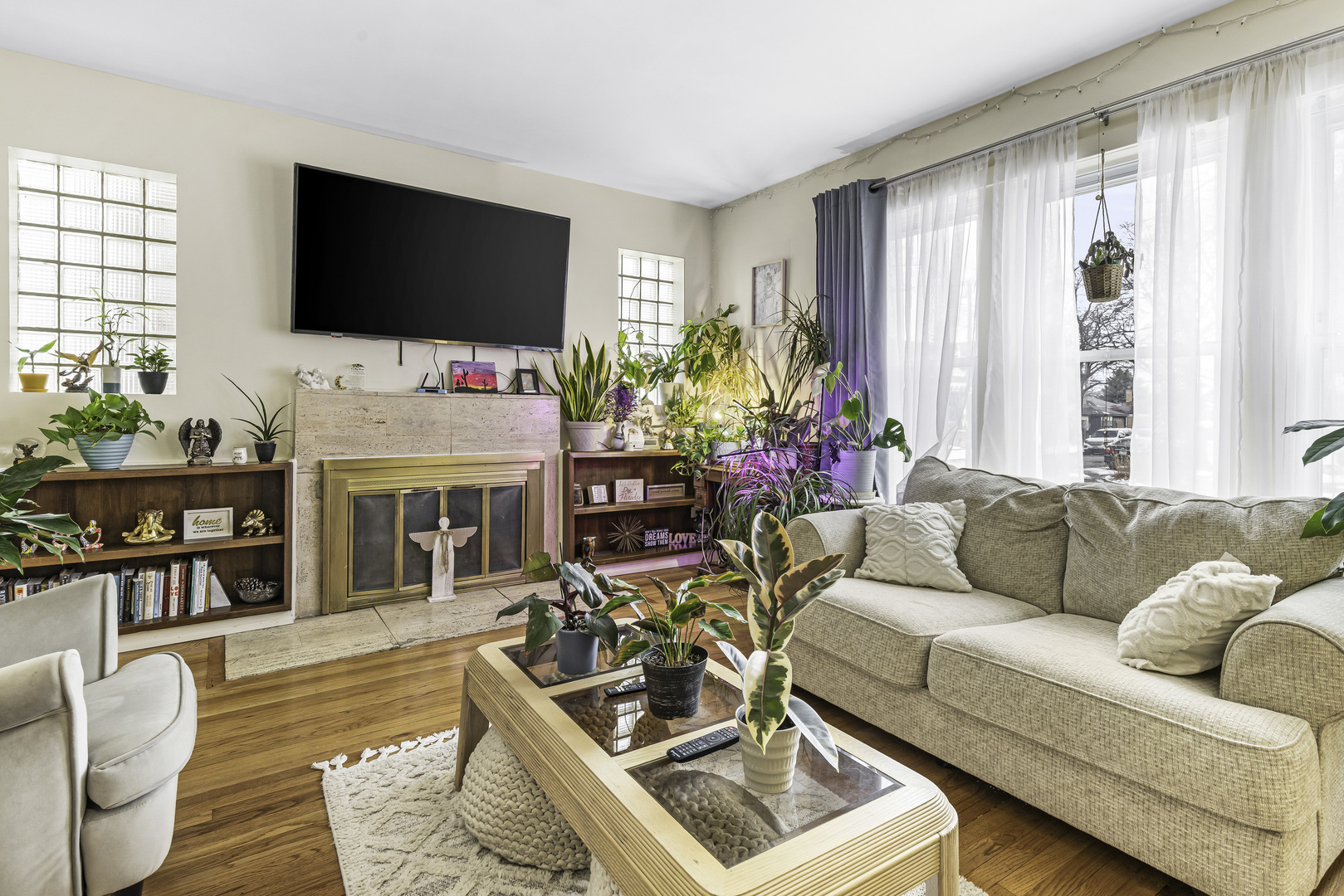 6656 N Oconto Avenue, Chicago, IL 60631