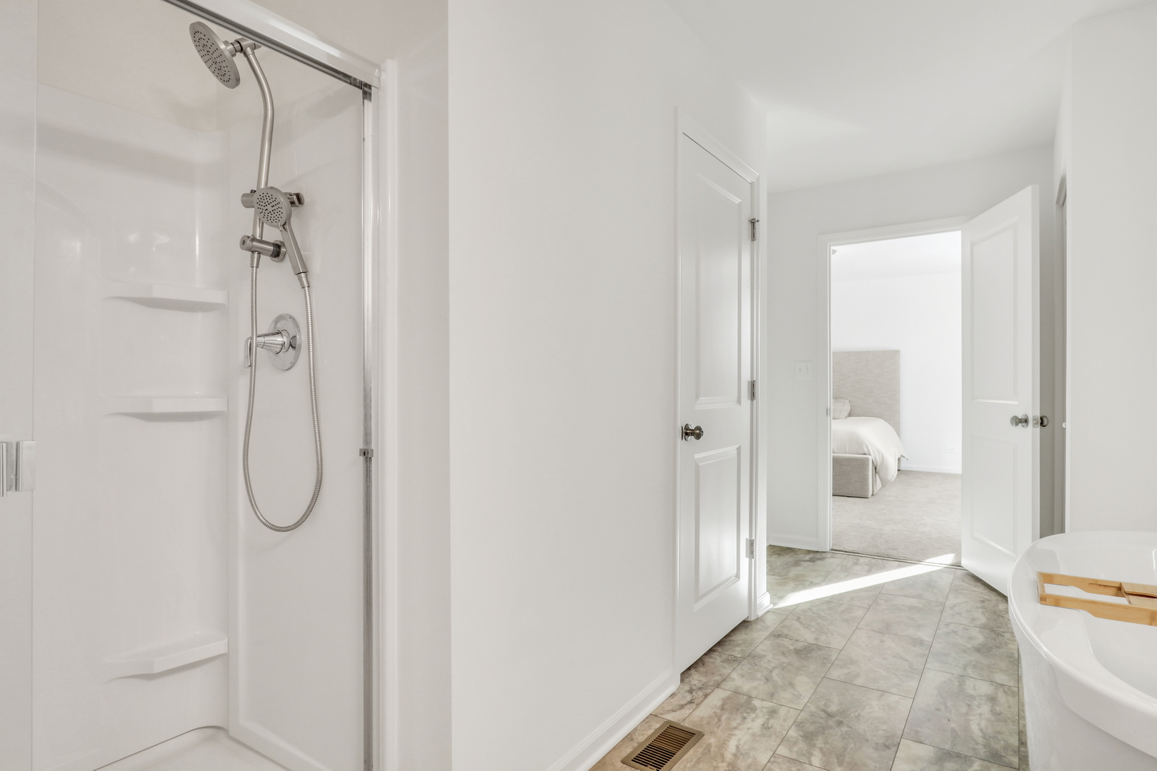 32075 Savannah Drive, Lakemoor, IL 60051