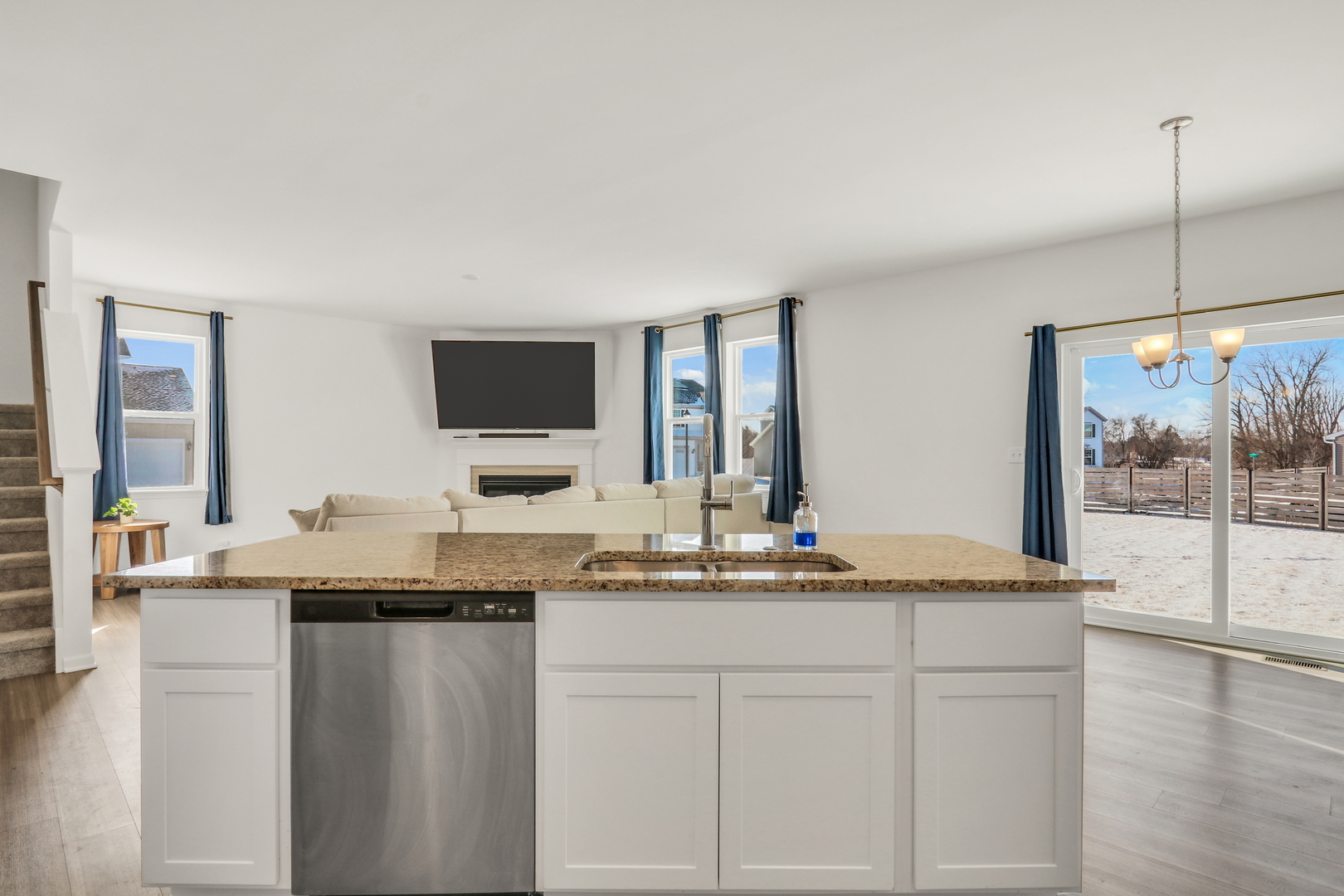 32075 Savannah Drive, Lakemoor, IL 60051