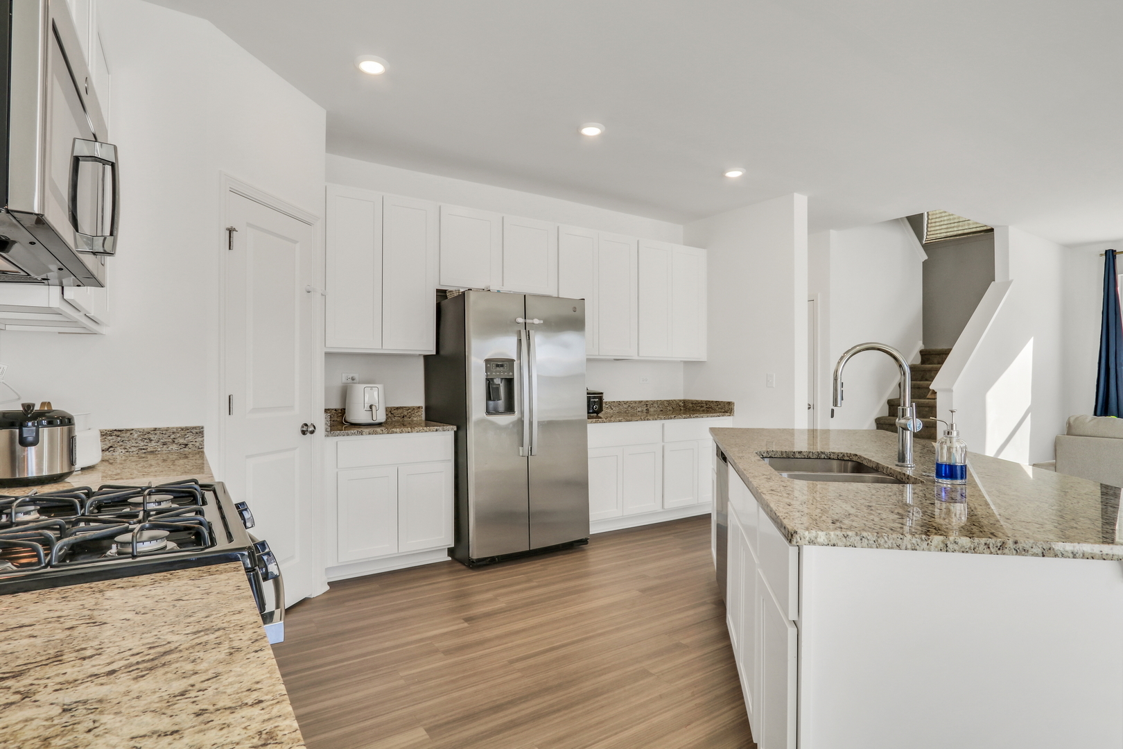 32075 Savannah Drive, Lakemoor, IL 60051