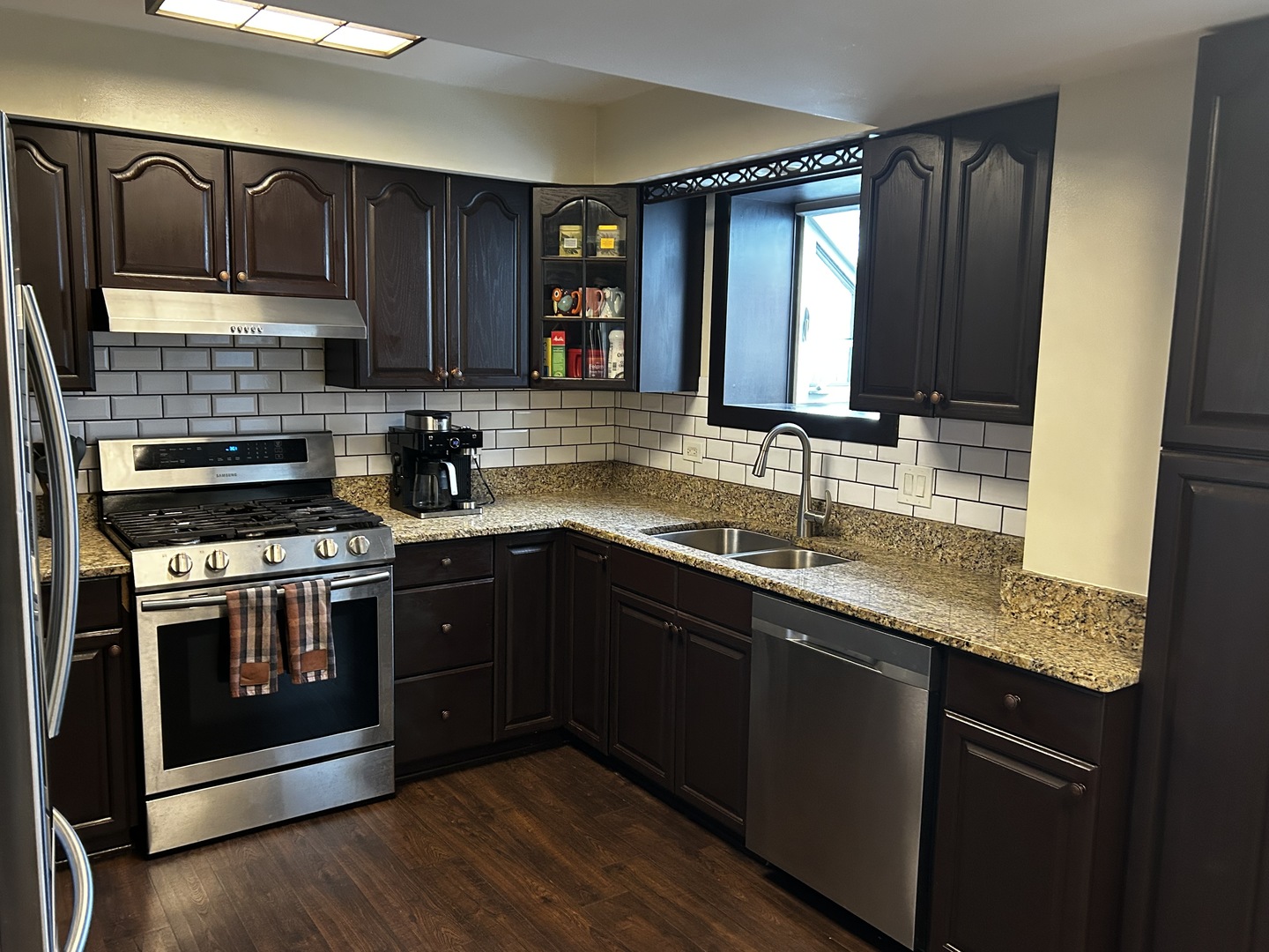 4218 Konrad Avenue, Lyons, IL 60534