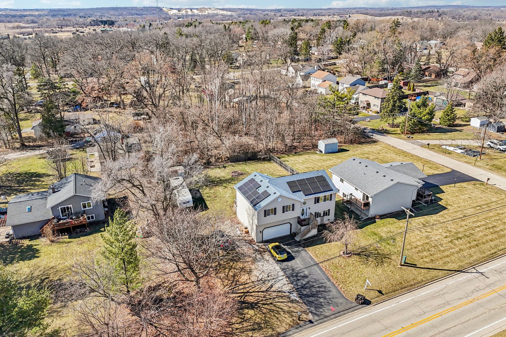 43144 N Lake Avenue, Antioch, IL 60002