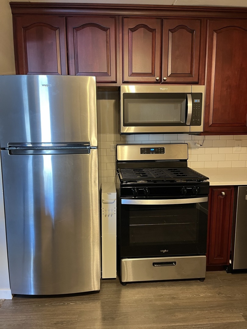 5348 Waterbury Drive #1902, Crestwood, IL 60418