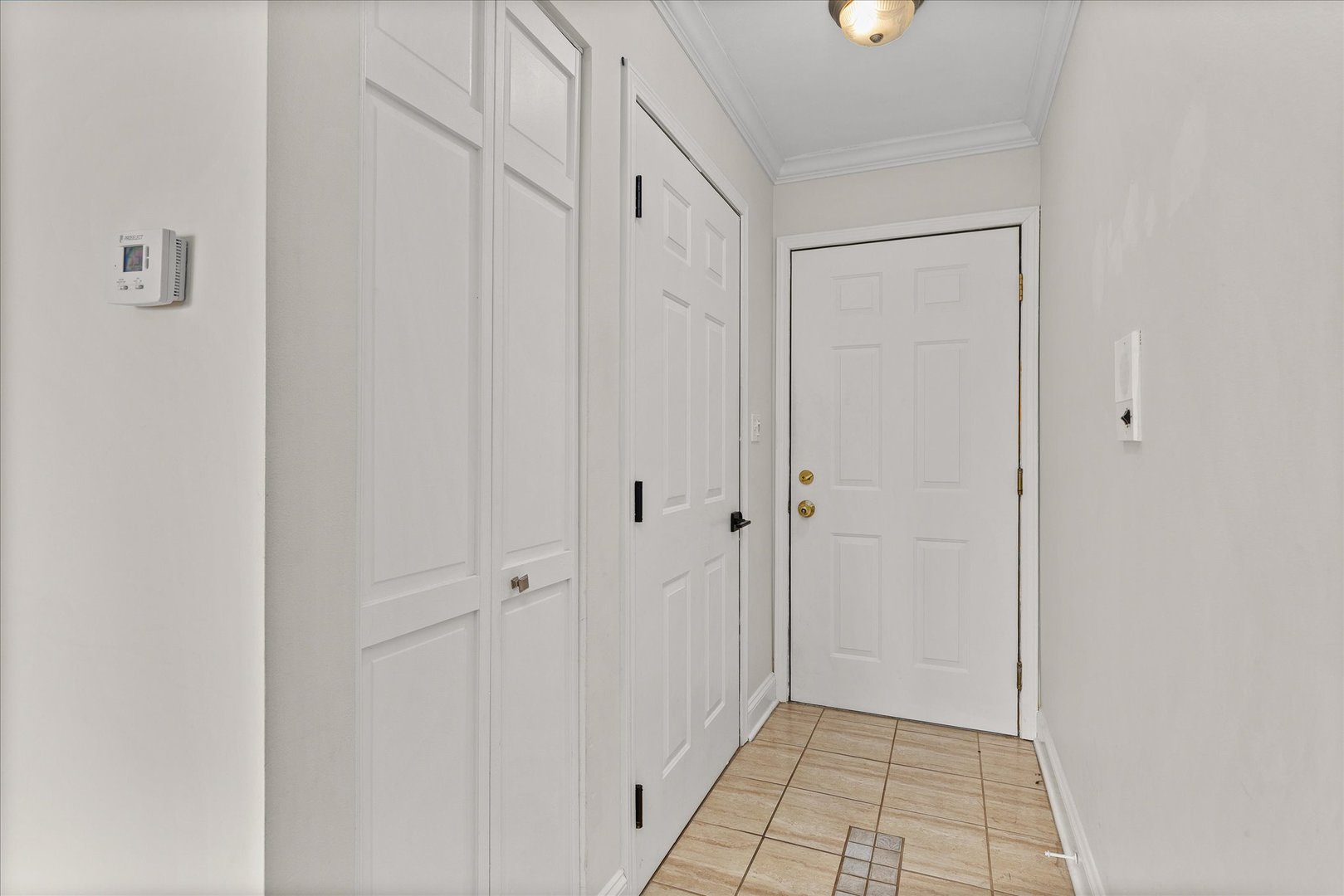 7610 W 26th Street #6, North Riverside, IL 60546