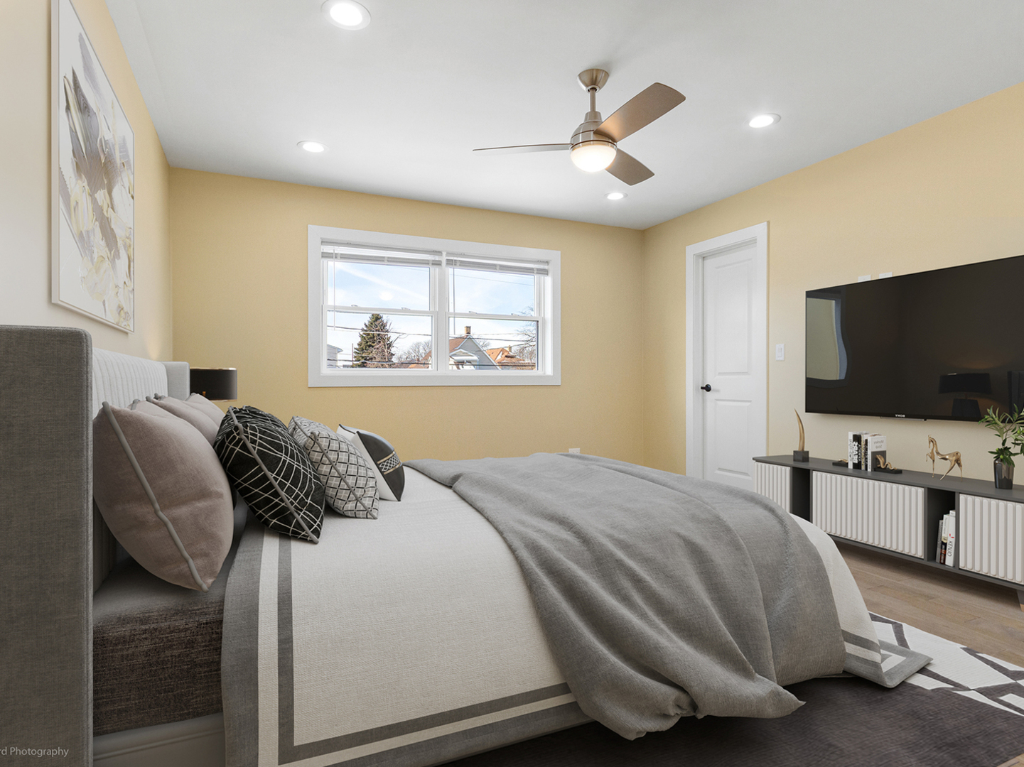 128 N 22nd Avenue, Melrose Park, IL 60160