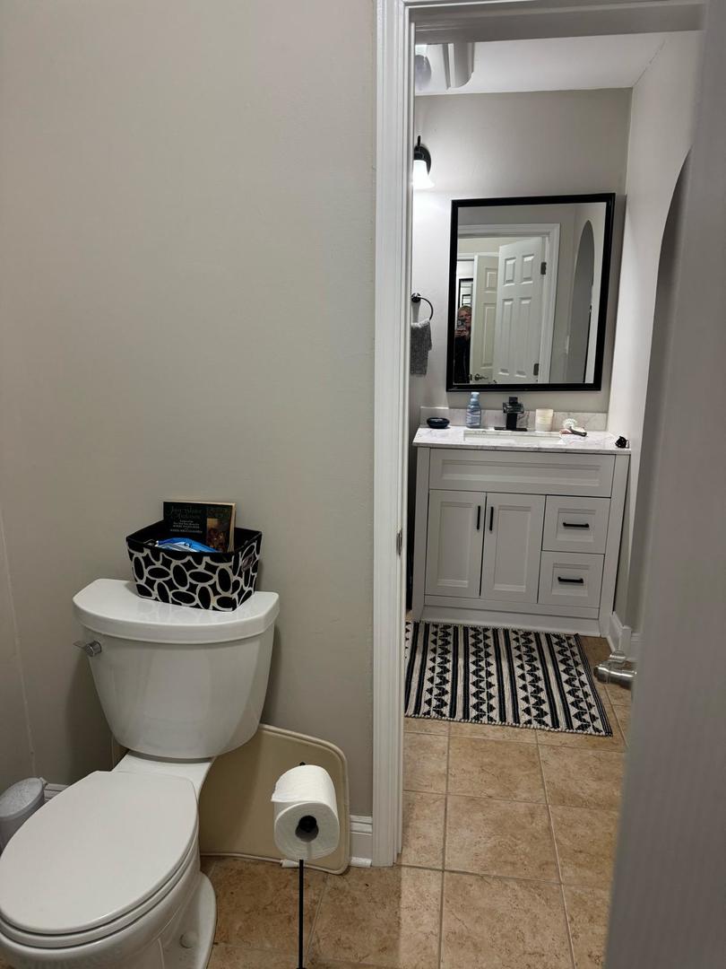 30W440 Whitney Road, West Chicago, IL 60185