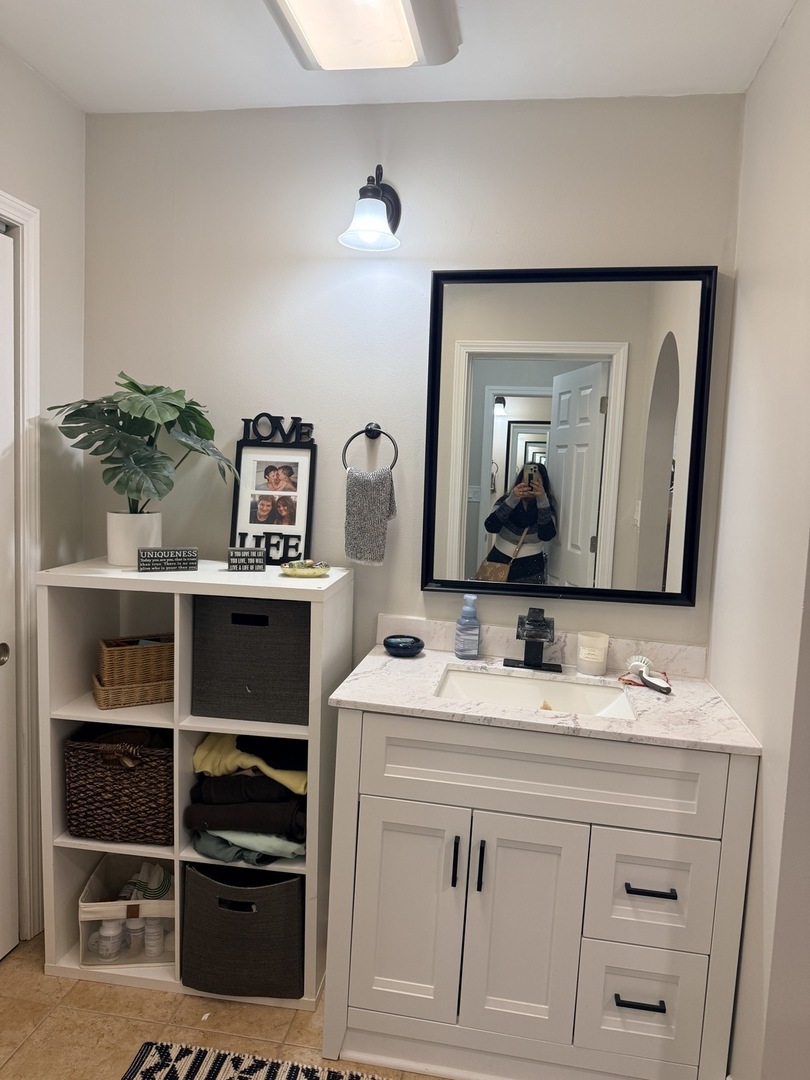 30W440 Whitney Road, West Chicago, IL 60185