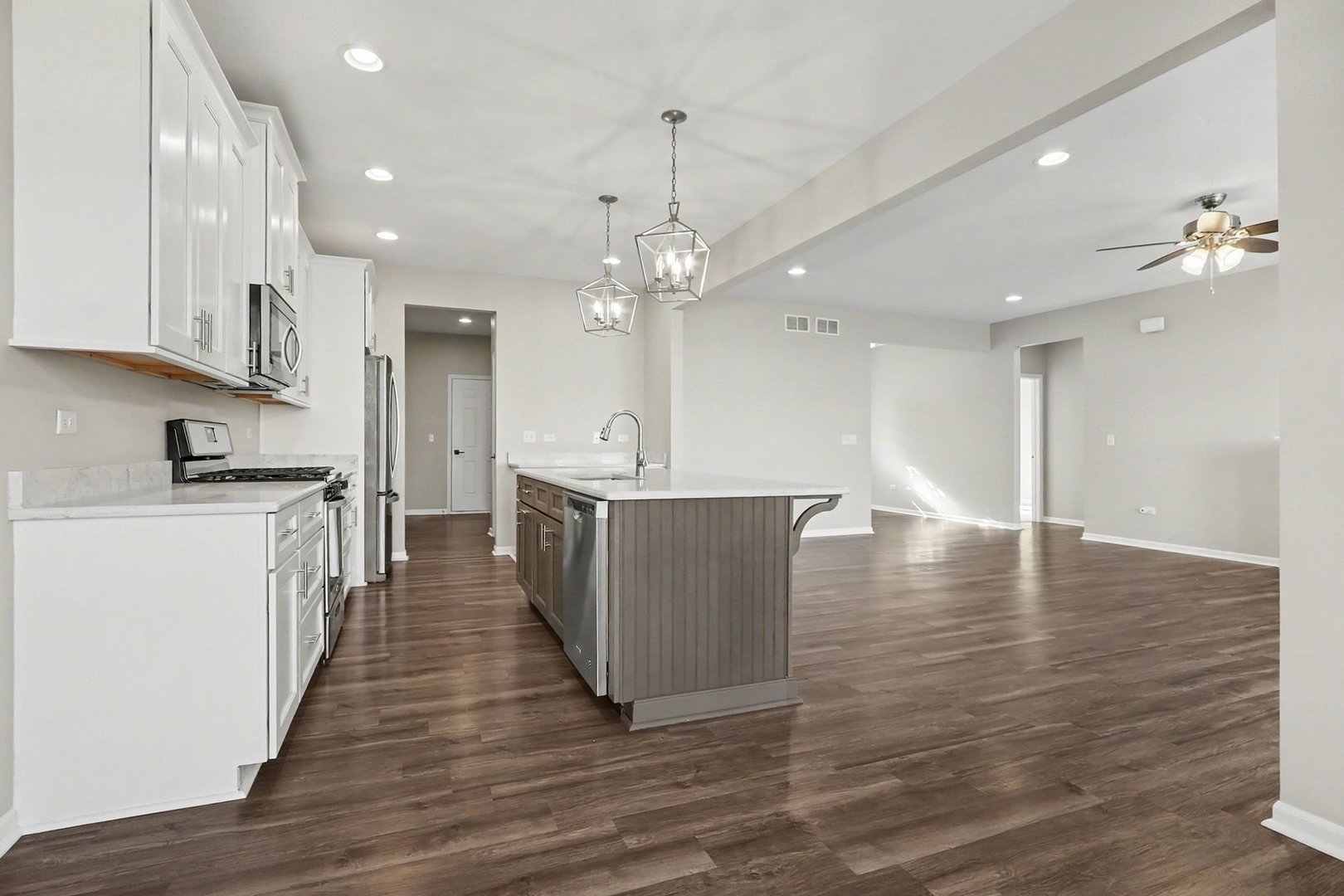 2114 Kingtree Drive, Morris, IL 60450