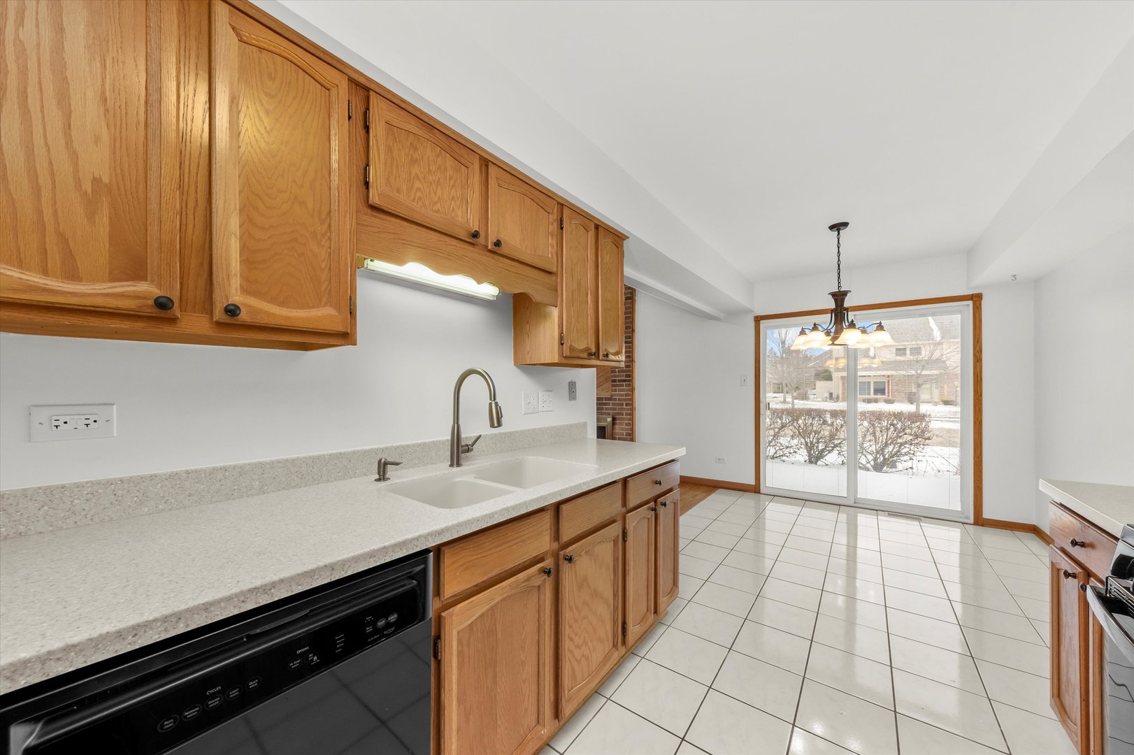 9301 WATERFORD Lane, Orland Park, IL 60462