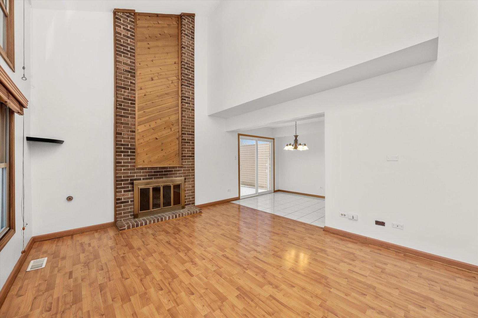 9301 WATERFORD Lane, Orland Park, IL 60462