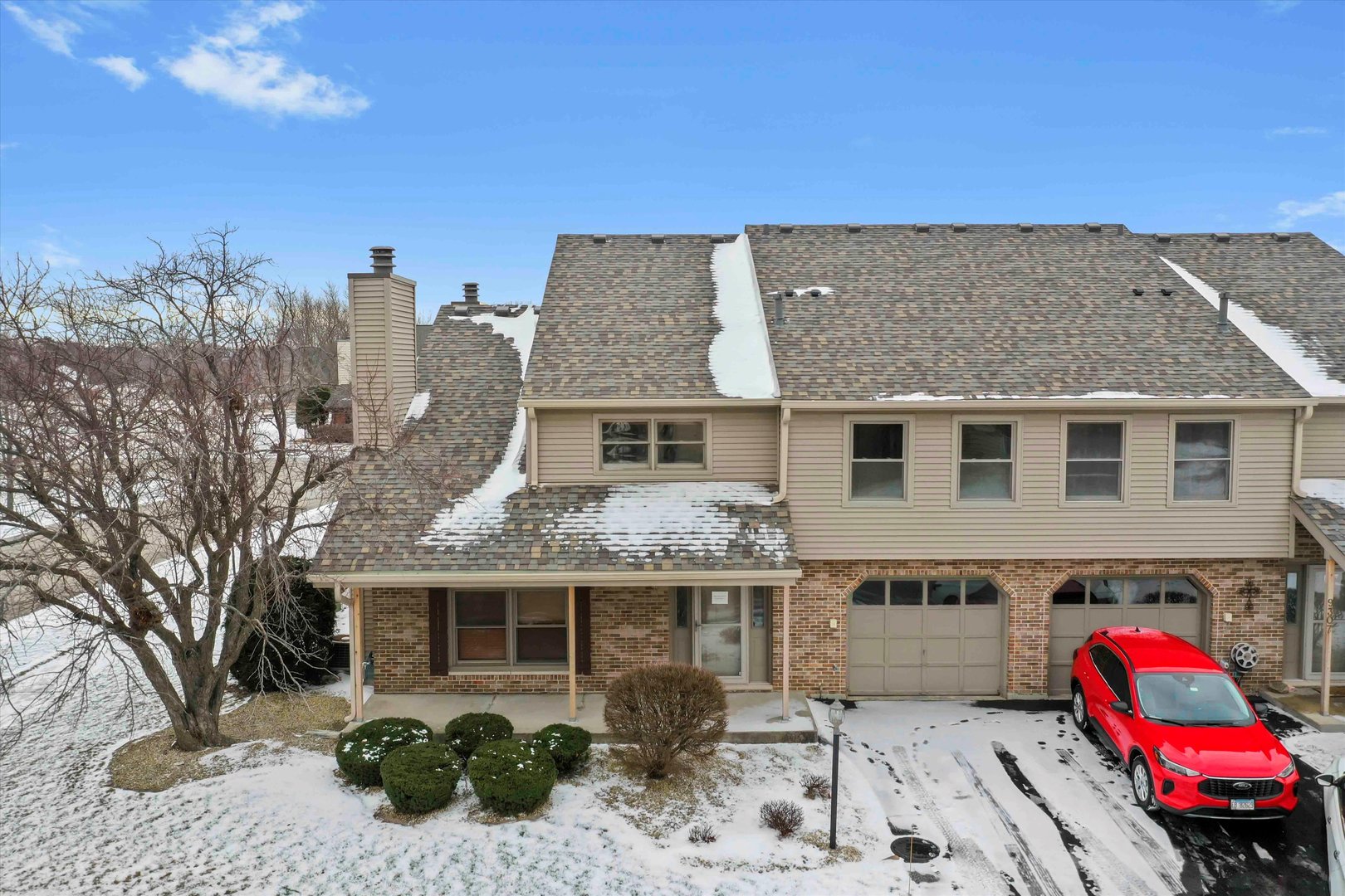 9301 WATERFORD Lane, Orland Park, IL 60462