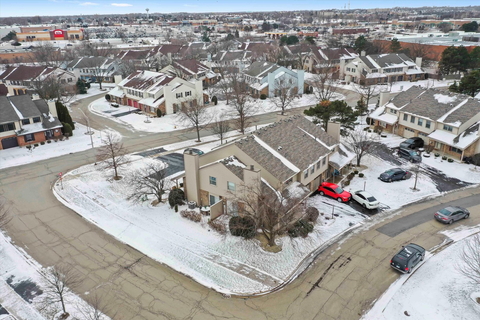 9301 WATERFORD Lane, Orland Park, IL 60462