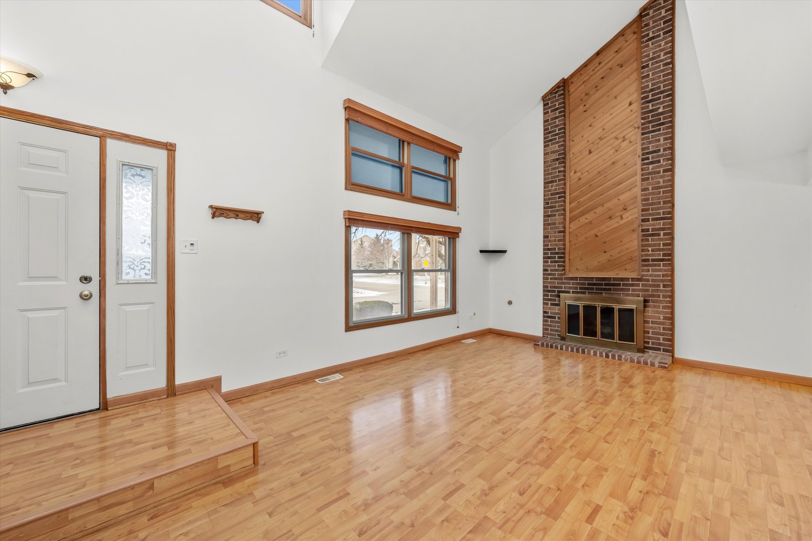 9301 WATERFORD Lane, Orland Park, IL 60462