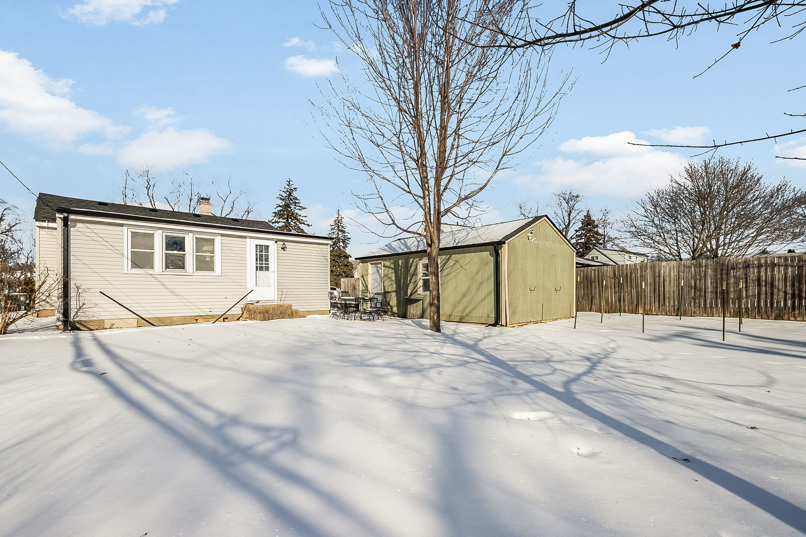 18229 W Big Oaks Road, Grayslake, IL 60030