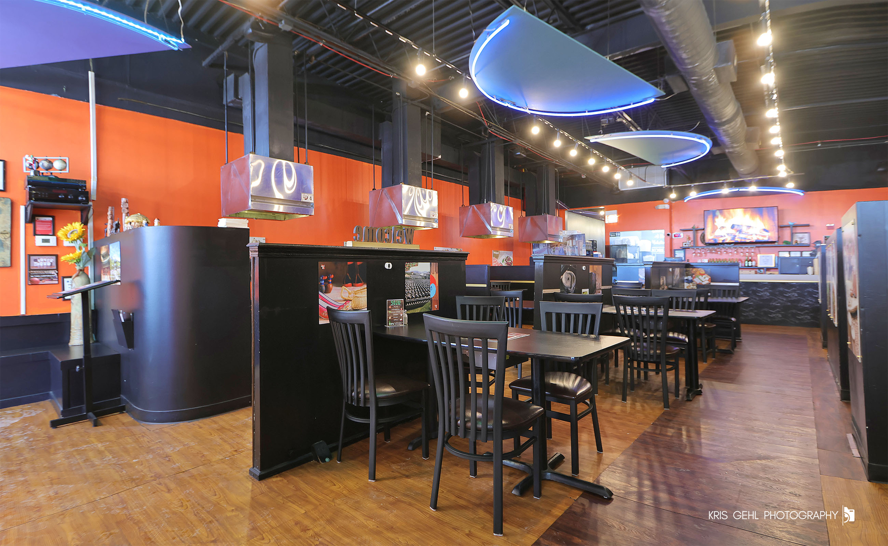 243 W GOLF Road, Schaumburg, IL 60195