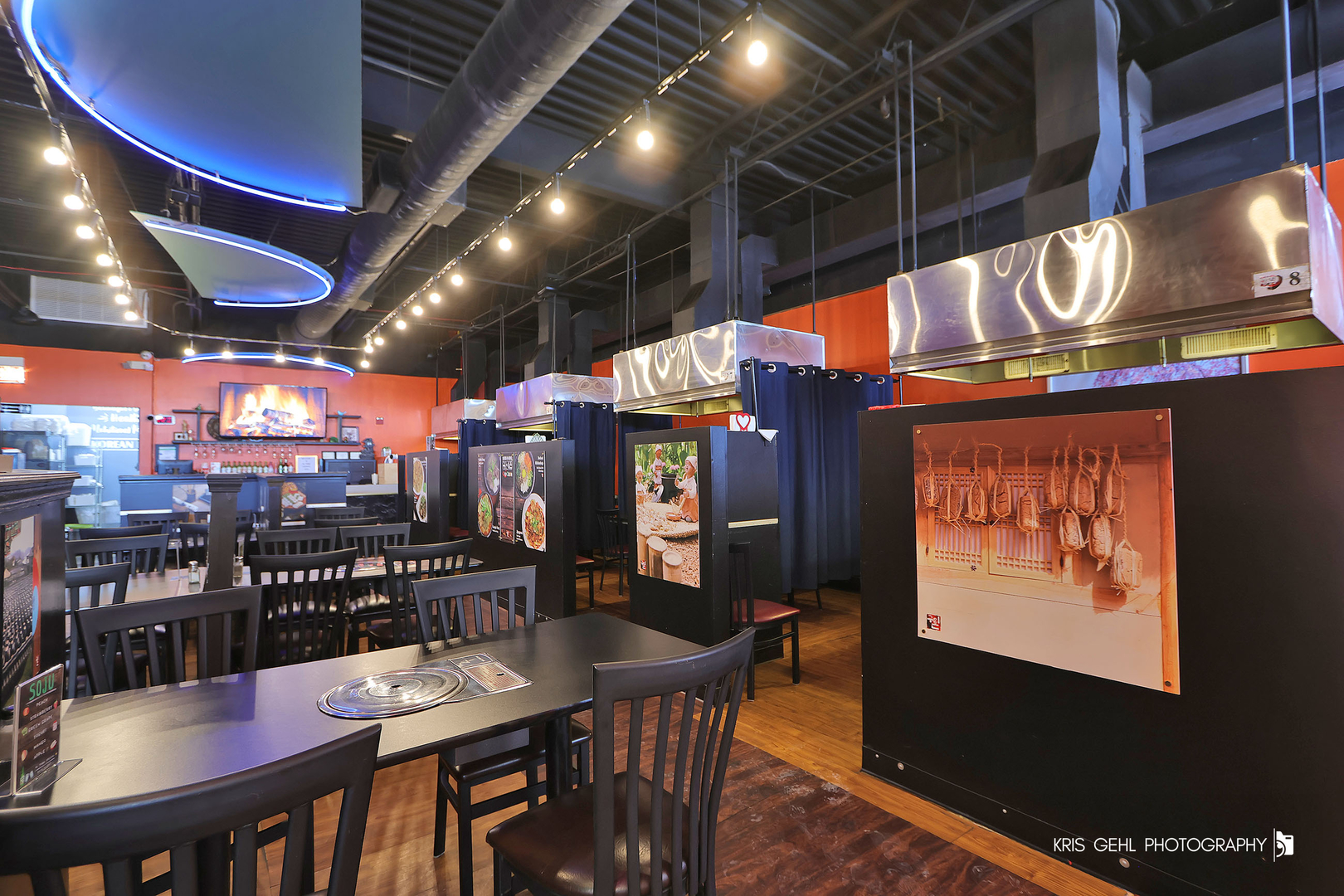 243 W GOLF Road, Schaumburg, IL 60195