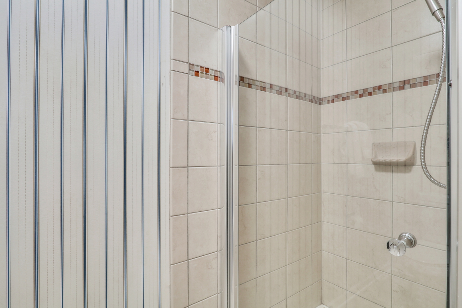 1234 Devonshire Road, Buffalo Grove, IL 60089