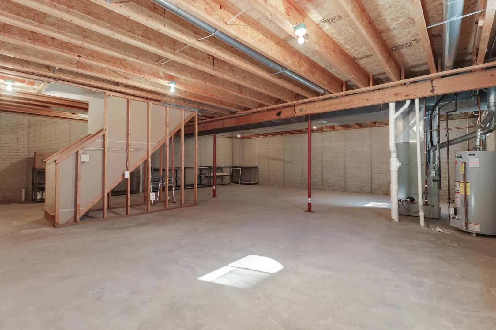 20 Crystal Court, Bloomington, IL 61704